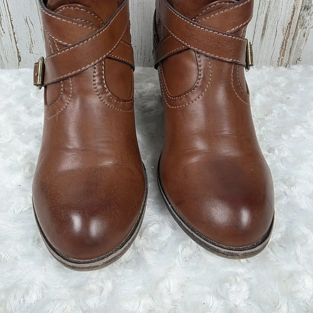 Unleashed Brown Western Ankle Booties Size 9.5